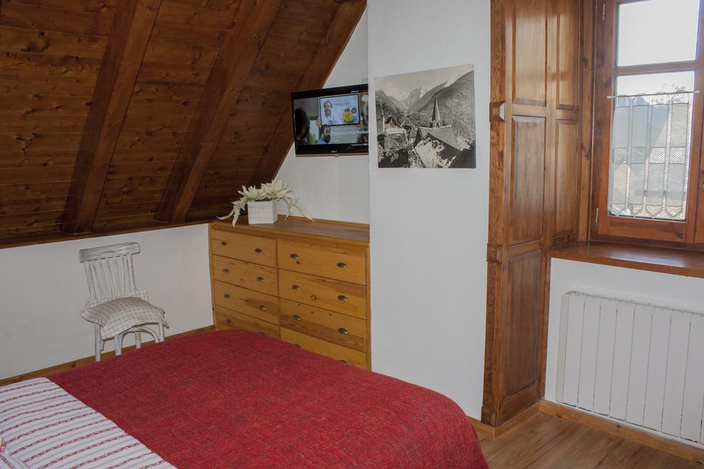 Eth Humarau De Co De Bernat Apartment Mont Екстериор снимка